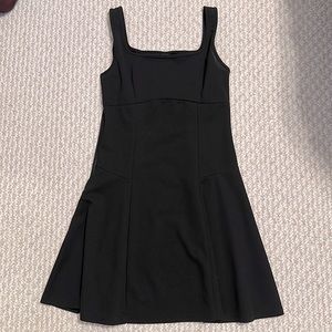 Black breathable dress- SIZE M